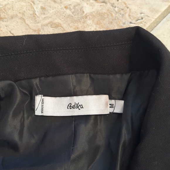 Women's Black Double-Breasted Blazer - Picture 4 of 4